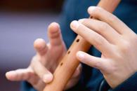 Музыкальная школа в ВАО: обучение игре на блокфлейте и поперечной флейте. 